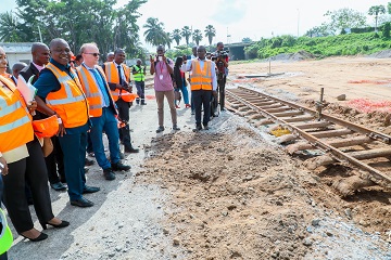 Côte d'Ivoire / Métro d'Abidjan : le ministre des Transports, Amadou Koné, satisfait de l'achèvement des déplacements de réseaux et de l'avancement des travaux de terrassement